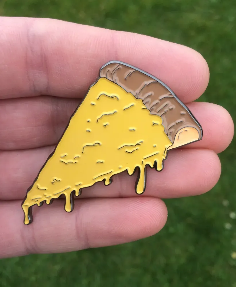 DRIPPING CHEESE (and DEFlNlTELY NO PlNEAPPLE) Pizza slice hard enamel pin badge