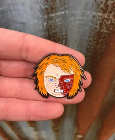 Child's Play 3 pizza face Chucky enamel pin badge