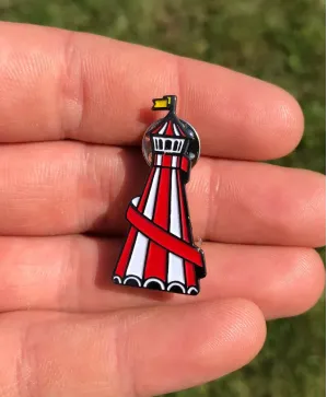 Helter Skelter (slide) Fair Ground enamel pin badge