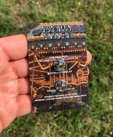 Helter Skelter (slide) Fair Ground enamel pin badge
