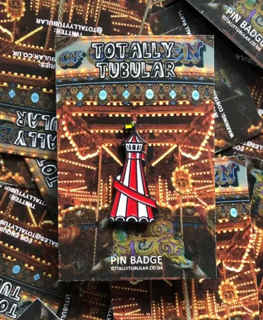 Helter Skelter (slide) Fair Ground enamel pin badge