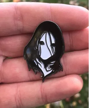 THE GRUDGE Kayako Saeki face enamel metal Pin Badge