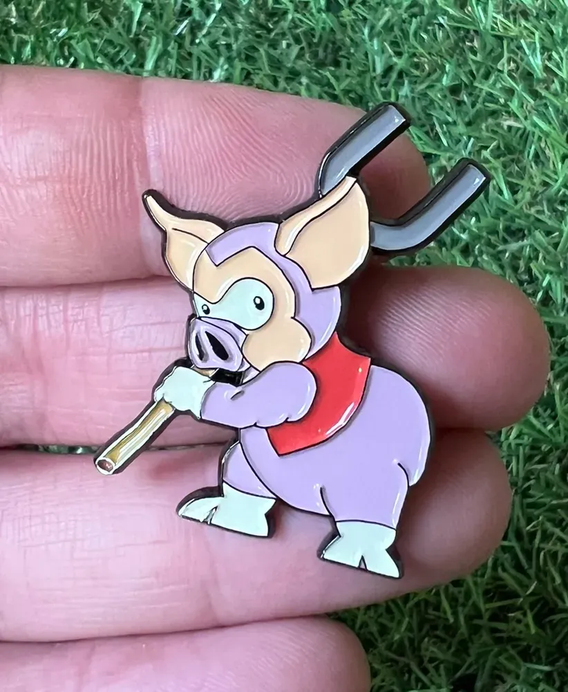 TOMBA! Koma Pig enamel metal Pin Badge