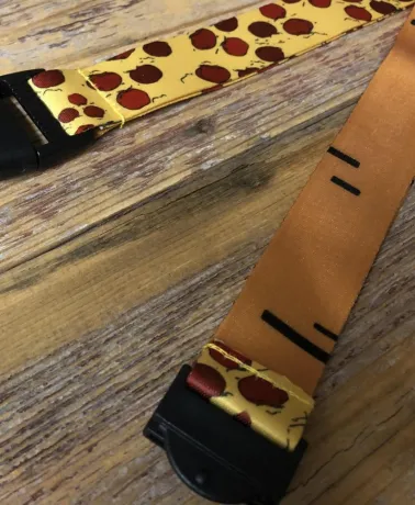 Pepperoni Pizza with Thick crust All Over Print polyester Lanyard