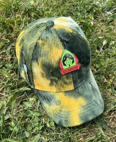 ODDWORLD SLIG BARRACKS & MUDOKON POP TIE DYE CORDUROY GREEN STRAPBACK BASEBALL CAP