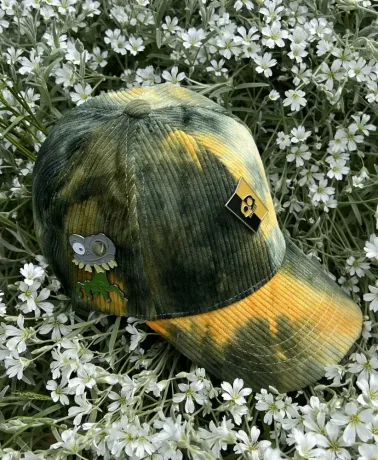 MEDIEVIL DAN-HAND AND GOLD SHIELD GREEN AND YELLOW TIE DYE CORDUROY STRAPBACK BASEBALL CAP