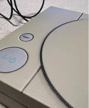 PLAYSTATION PS1 WOODEN KEEPSAKE BOX (EMPTY)